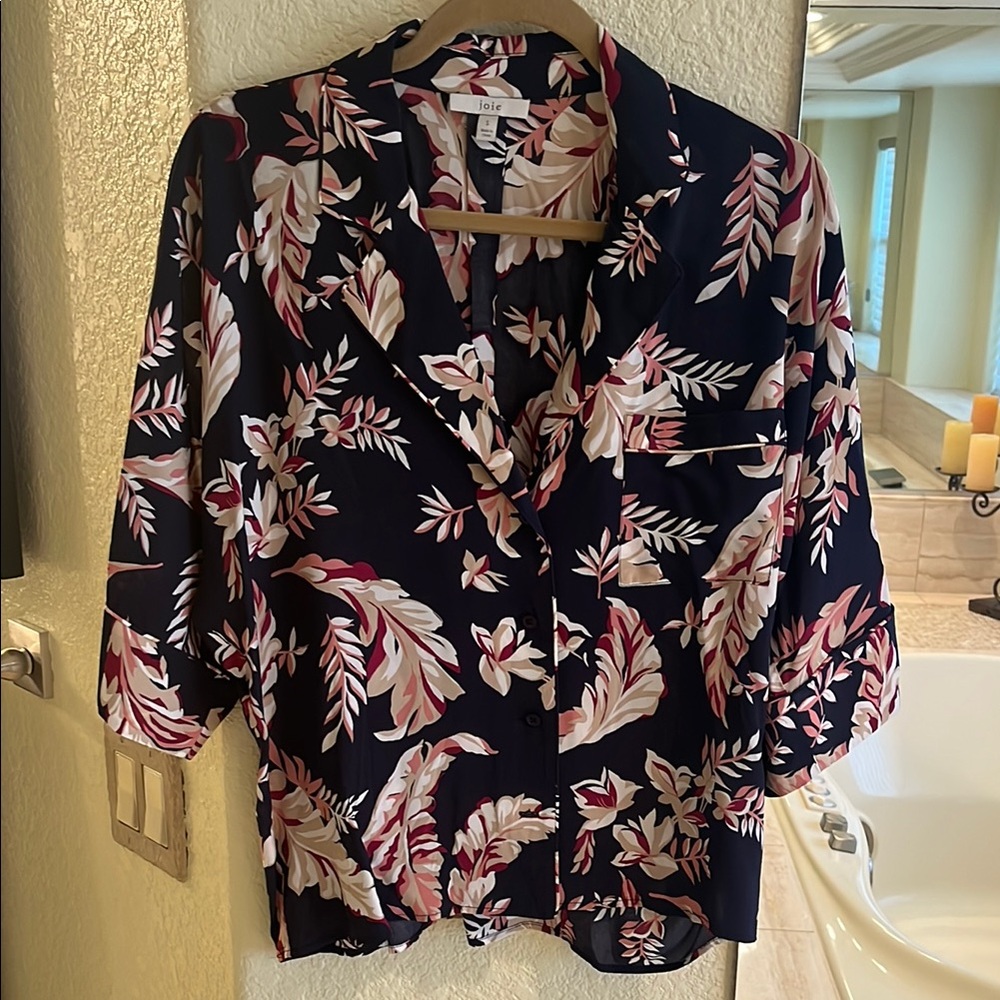 Joie Women's Floral Navy Blouse